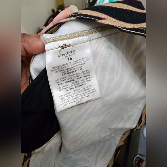 Longchamp  - Picture 4 of 4